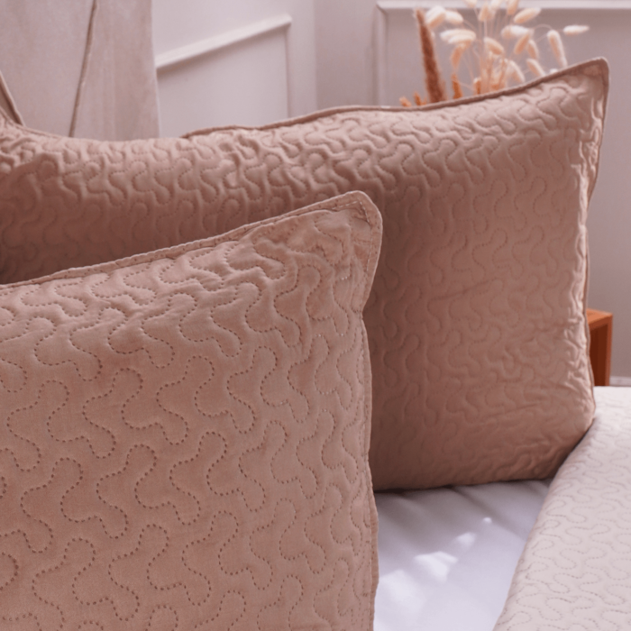 image_a2f8f3d2-da09-4c52-8d7b-21fd74177666