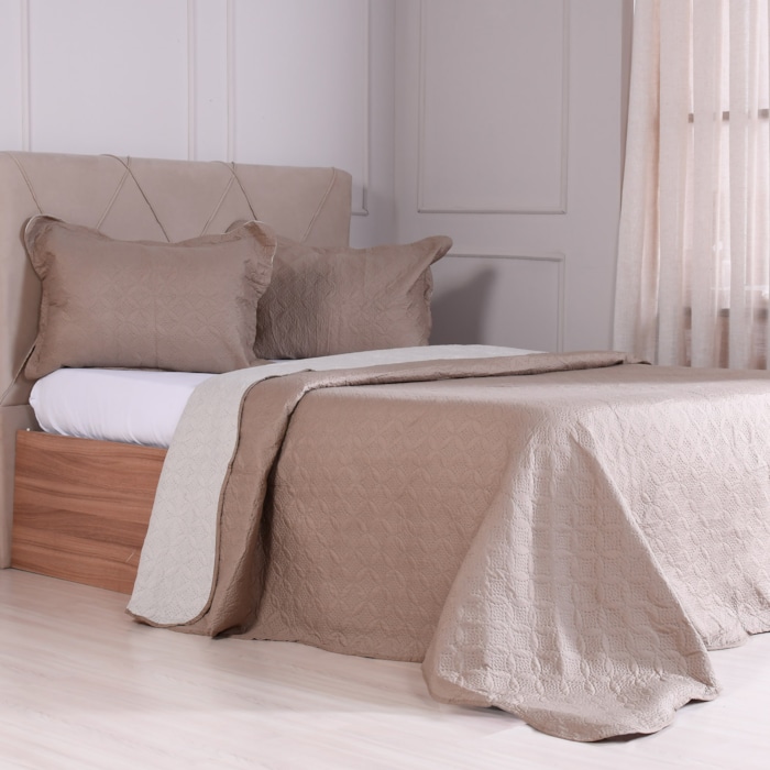 Product main image - b65d1b47-a90b-4a5f-8dca-2eecb888c4b3