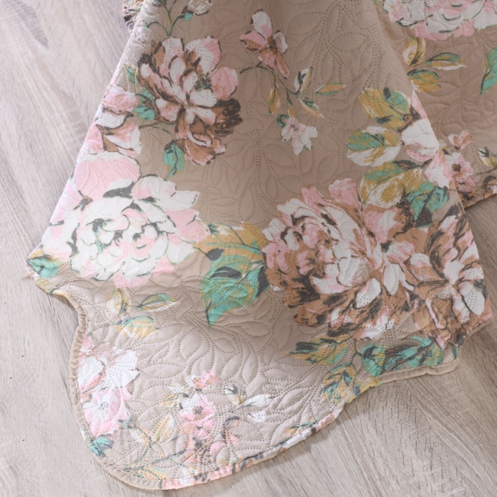 image_e7e5bc40-1a45-4c5e-ba13-0af0d0d32f43