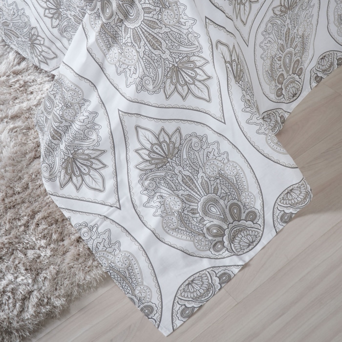 image_e5e22a56-454f-4307-80a7-1eb9372b7c8a