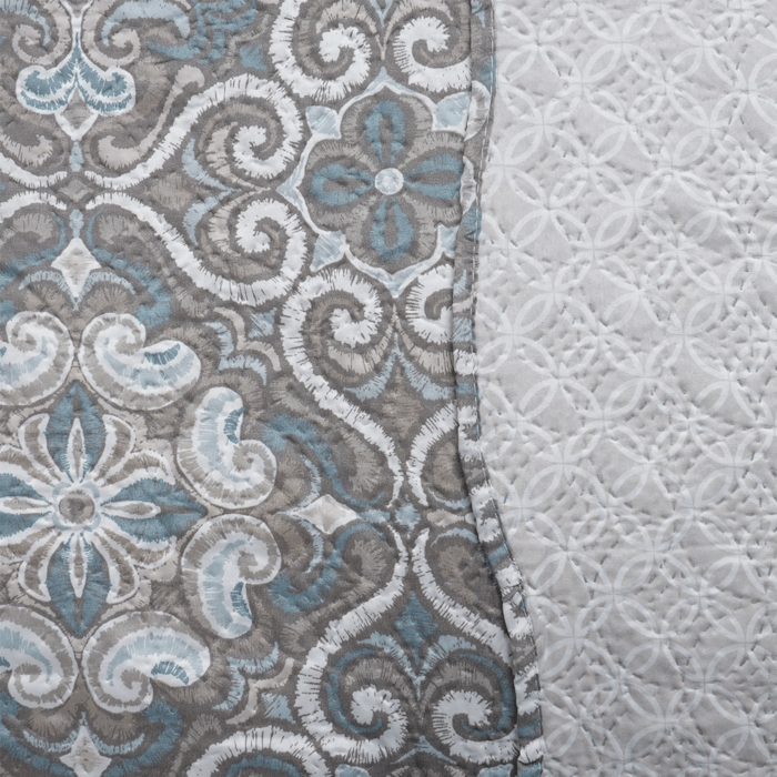 image_8effcb0a-2e9a-453a-9c15-f5bf702ffed3