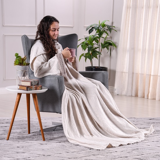 Manta Cobertor Com Mangas Luxor Peles Extra Macia LUA - Tessi